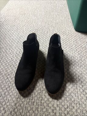 Dr. Scholl's Black Suede Ankle Booties